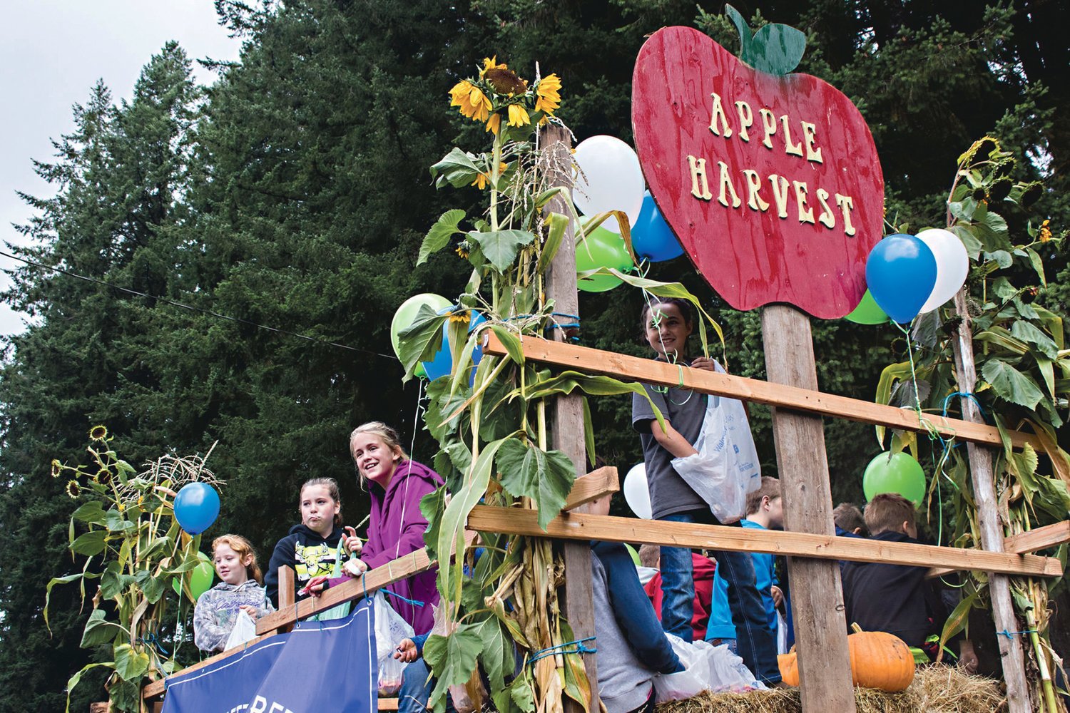 Onalaska Apple Harvest Festival Brings Back Full Lineup The Daily